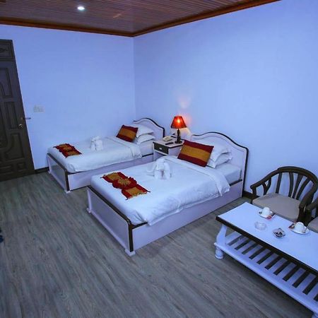 Hotel Queen Mandalay Eksteriør bilde