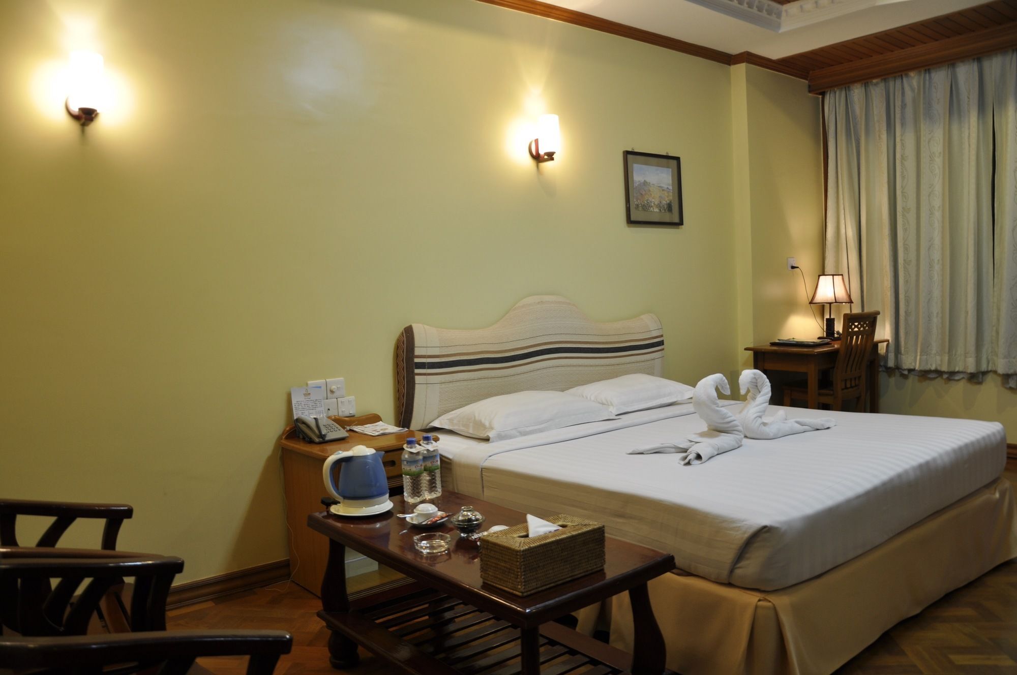 Hotel Queen Mandalay Eksteriør bilde