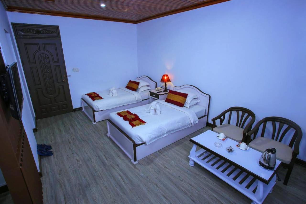 Hotel Queen Mandalay Eksteriør bilde