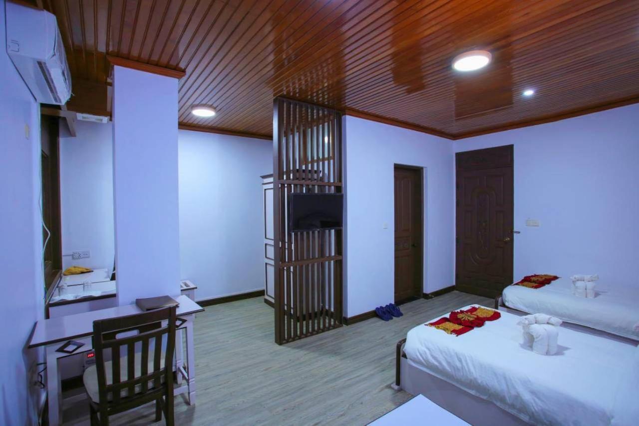 Hotel Queen Mandalay Eksteriør bilde